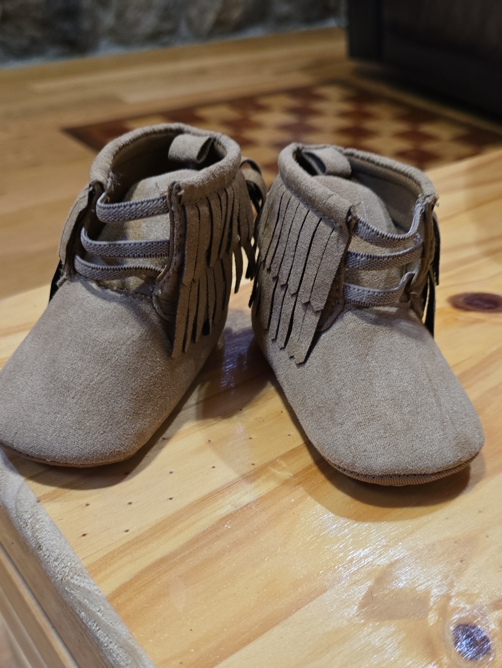 Lucky Brand Baby Fringe Moccasin Boots - Taupe Size 3